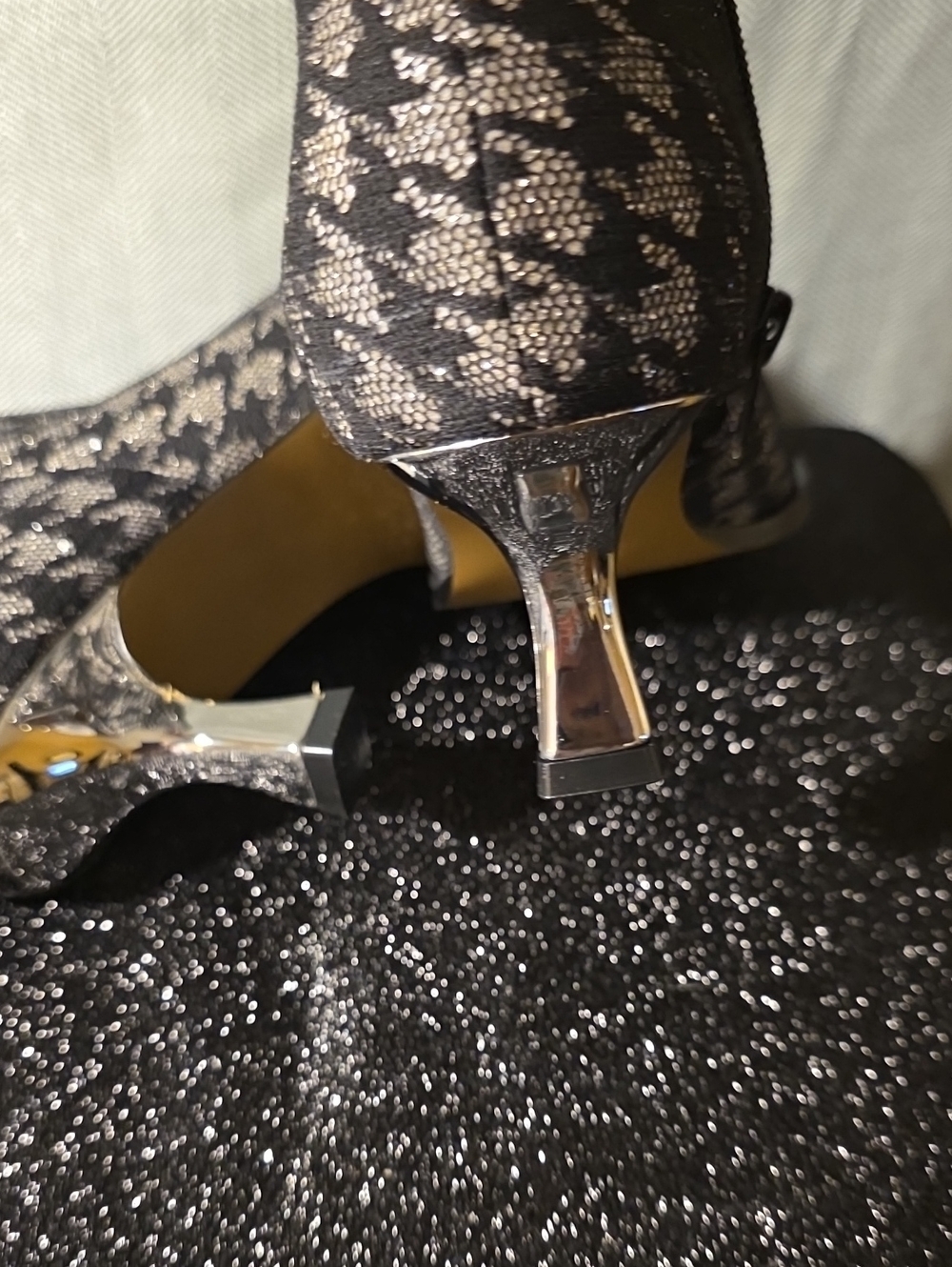 Pointed Toe Knee-High Houndstooth Boots in Black and Cream - Picture 8 of 8